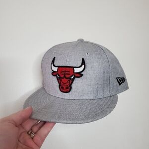 New Era Chicago Bulls NBA Fitted Hat Size 7 5/8